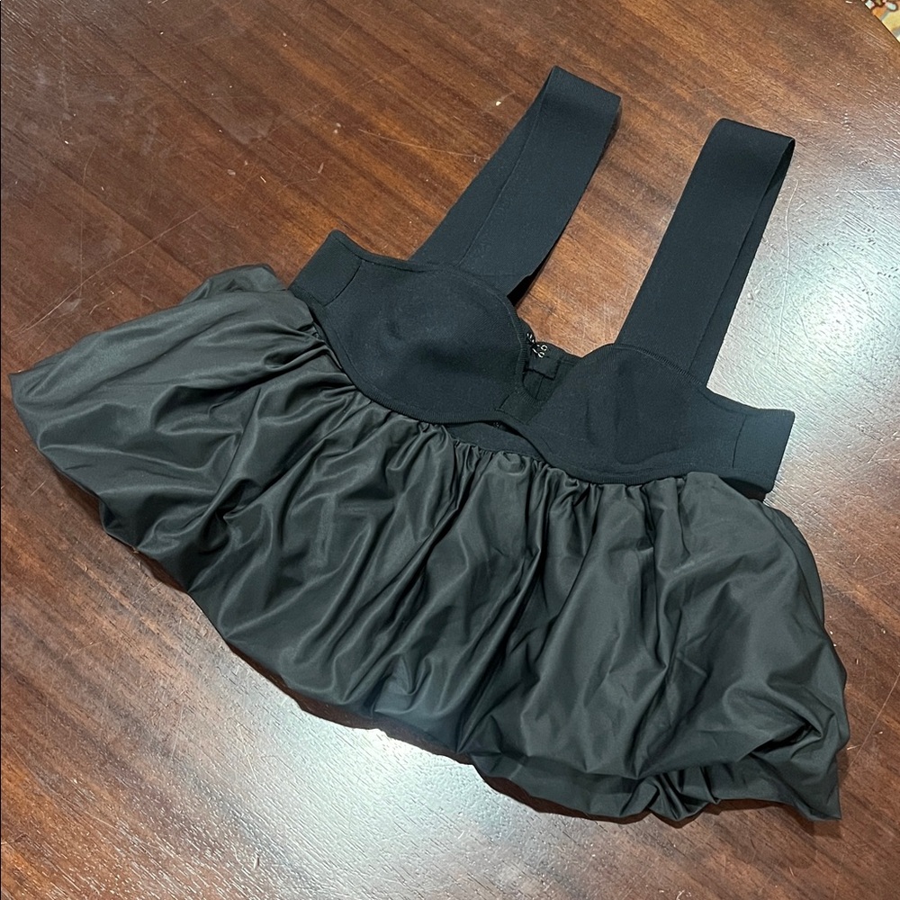 Black Ruffled Crop Top